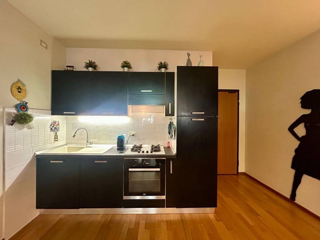 Appartamento a Pontedera in Via Fratelli Bandiera, 21 - Foto 4