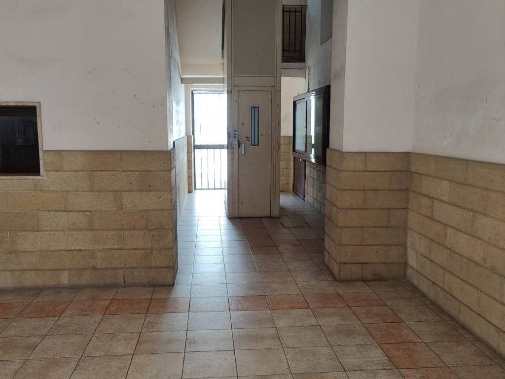 Appartamento a Taranto in Via Brindisi, 2 - Foto 2