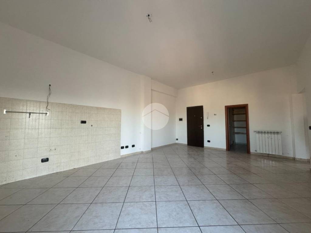 Appartamento a Monterotondo in Via Capri - Foto 5