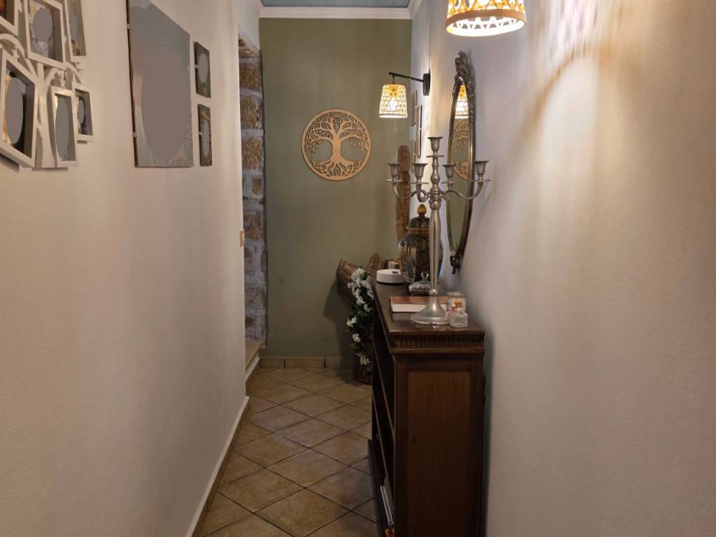 Casa indipendente a Terrasini in Via Ruggero Settimo - Foto 2