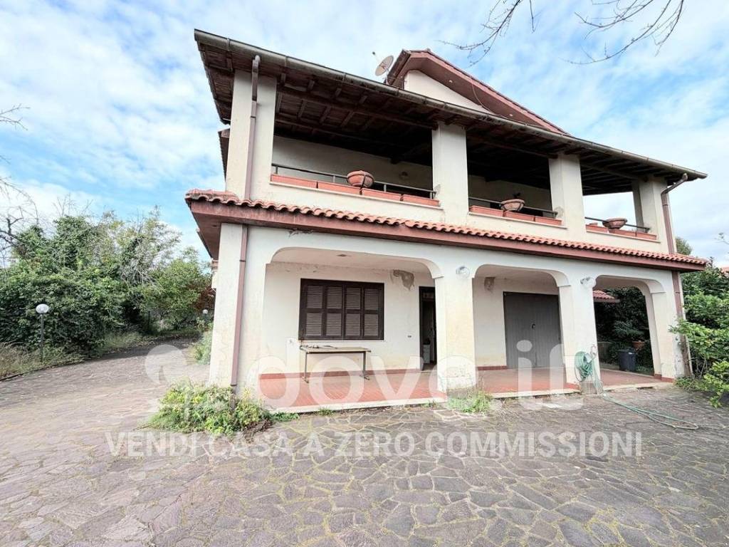 Villa a Velletri in Via della Faiola, 54 - Foto 4