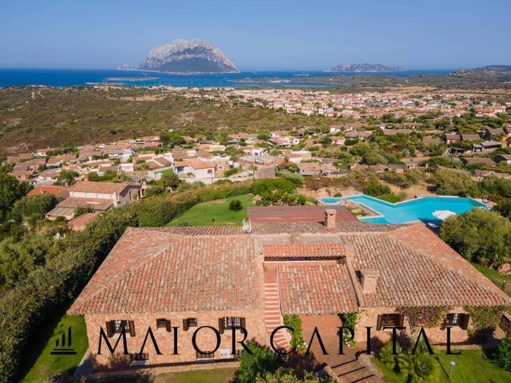 Villa a Loiri porto san paolo in via monte ortobene - Foto 2