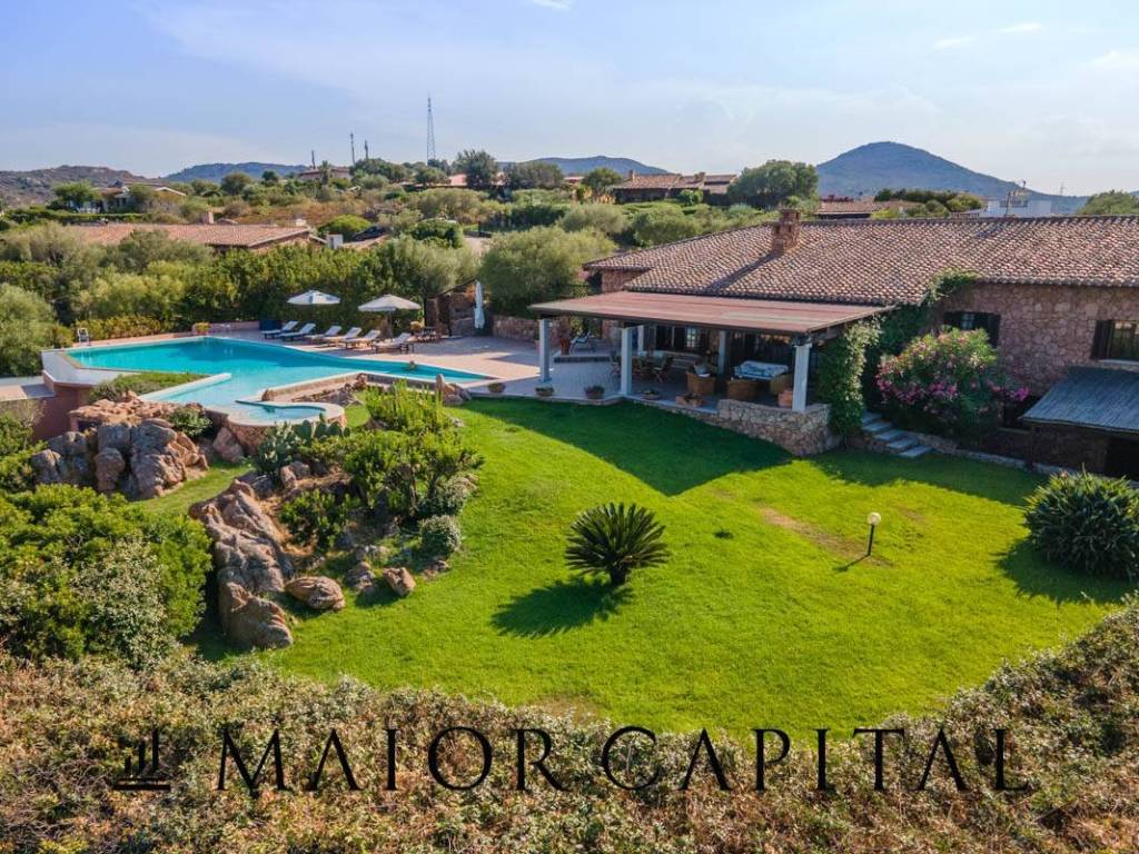 Villa a Loiri porto san paolo in via monte ortobene - Foto 5