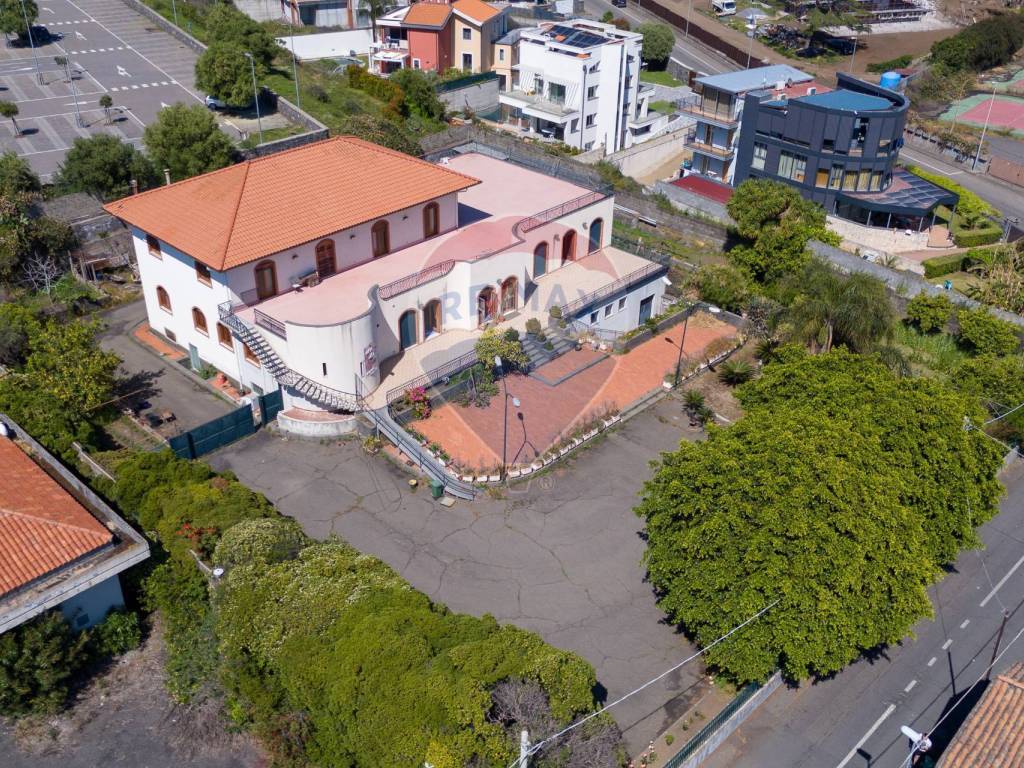 Villa a Acireale in Via Gurne, 5 - Foto 2