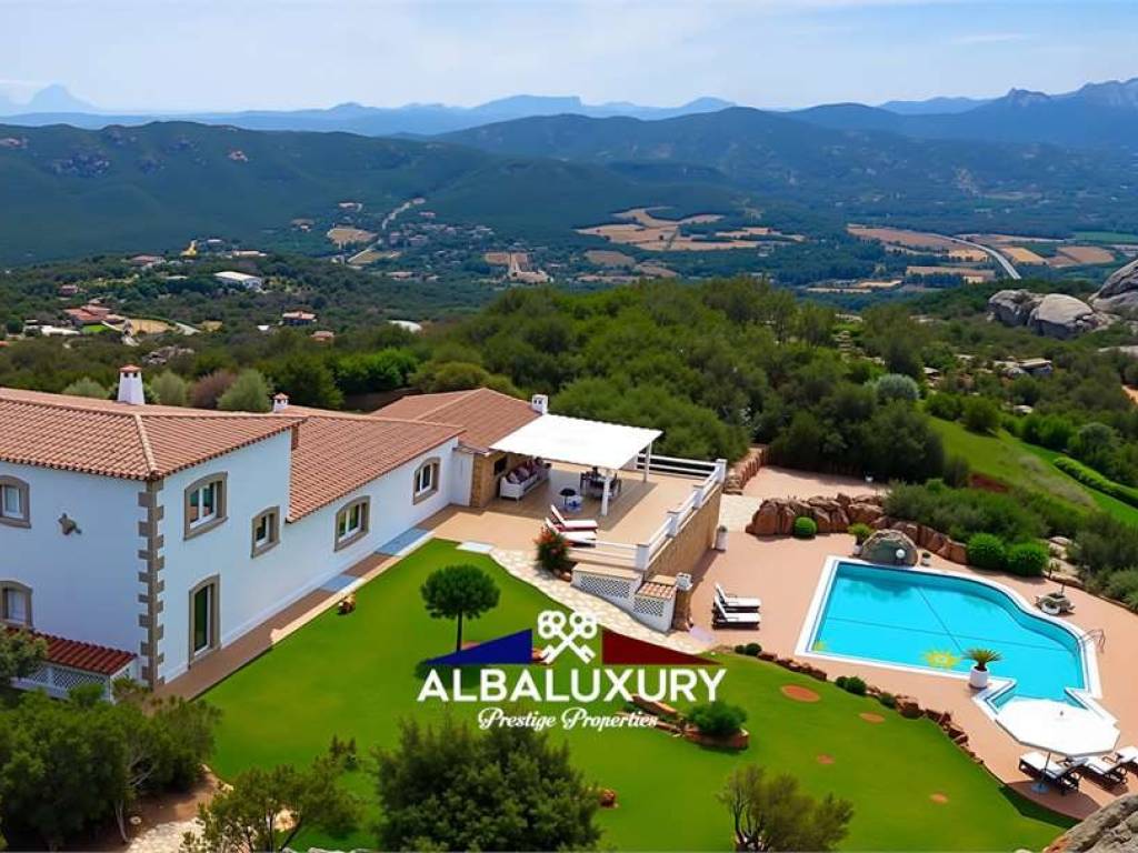 Villa a Arzachena in Via del Grifone, 7 - Foto 3