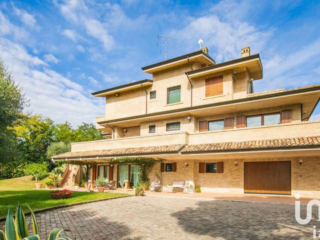 Villa a Civitanova marche in Contrada San Domenico, 57 - Foto 4