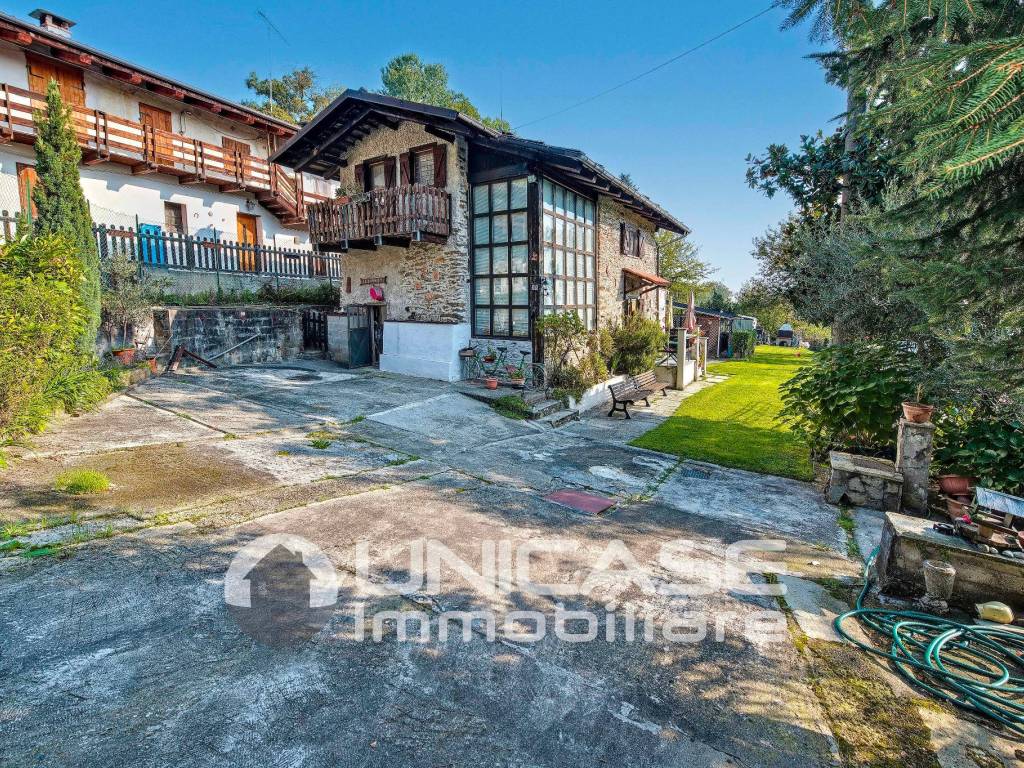 Rustico / casale a Bagnolo piemonte in Via Resiassa, 38 - Foto 4