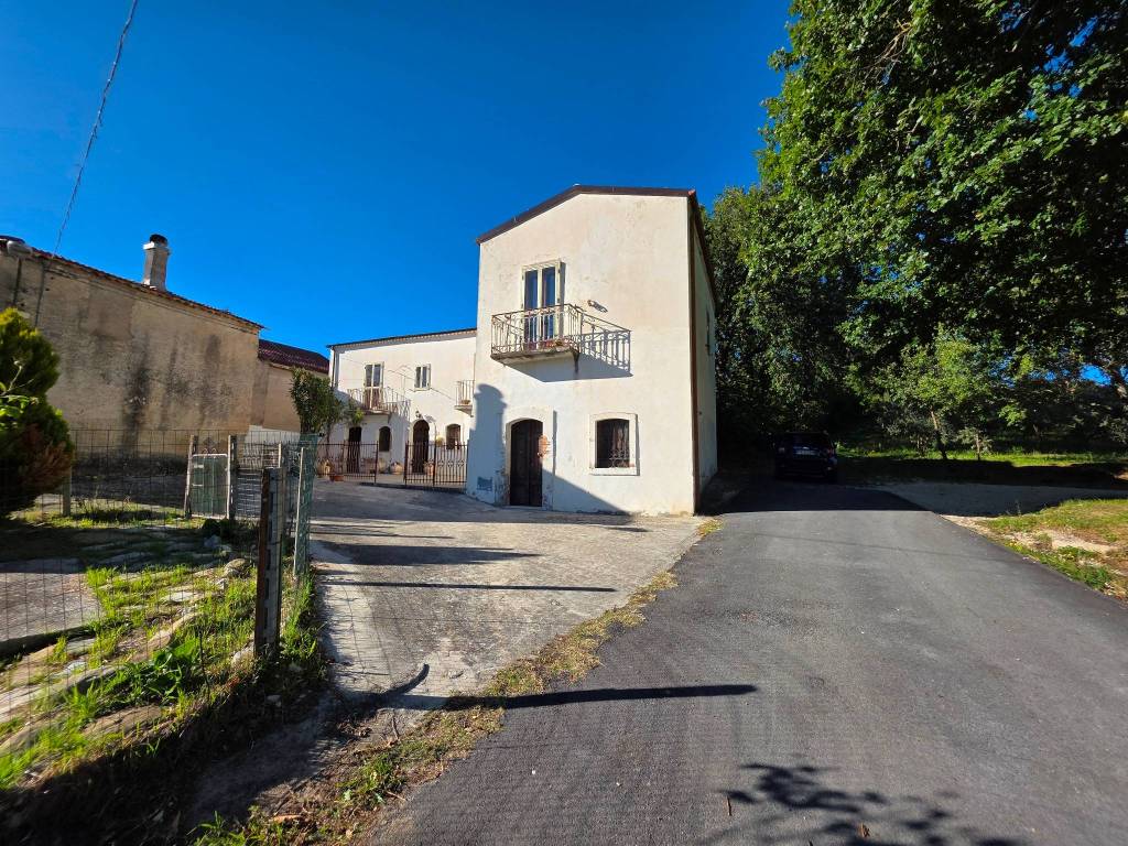 Rustico / casale a Macchiagodena in Via Collesorbo - Foto 3