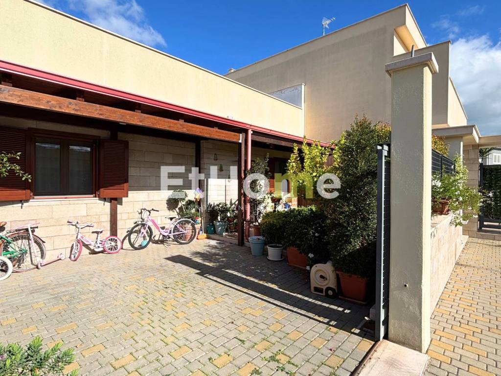 Villa a Trani in Via Monte d'Alba, 83 - Foto 3