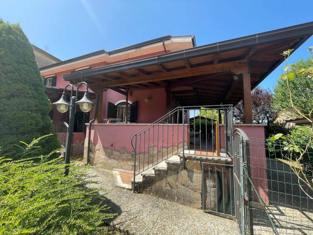 Villa a Isola del liri in Via Carnello, 442 - Foto 4