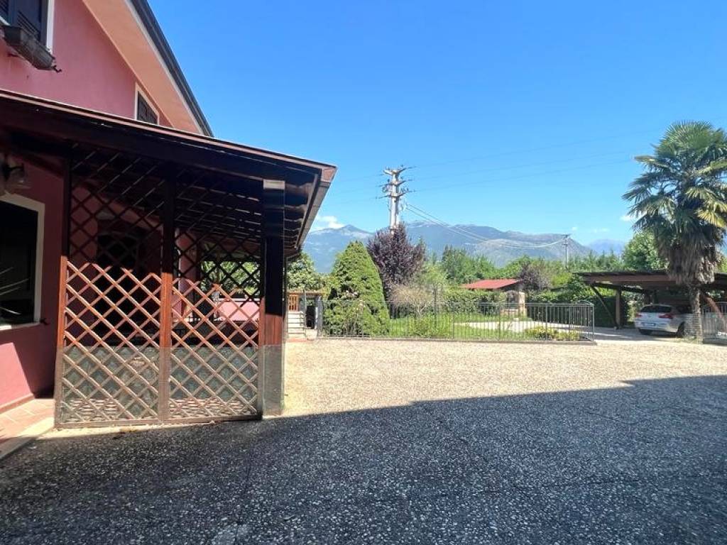 Villa a Isola del liri in Via Carnello, 442 - Foto 5
