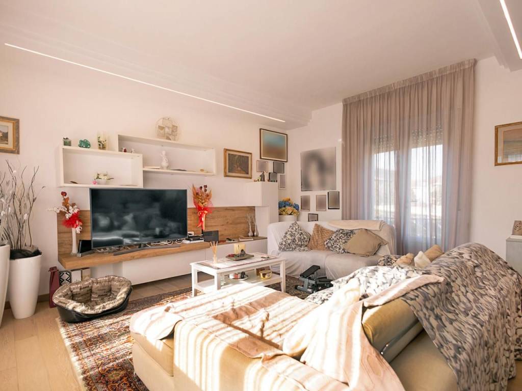 Villa a Vicopisano in Largo Maggini, - Foto 4