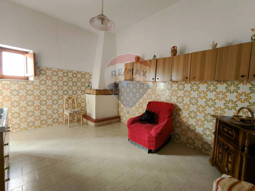 Casa indipendente a Carovigno in Via Alfredo Catalani - Foto 4