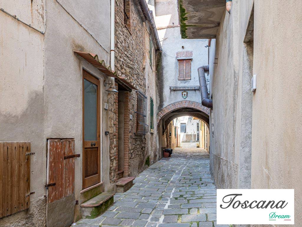 Casa indipendente a Monterotondo marittimo in Vicolo Cervo, 16 - Foto 2