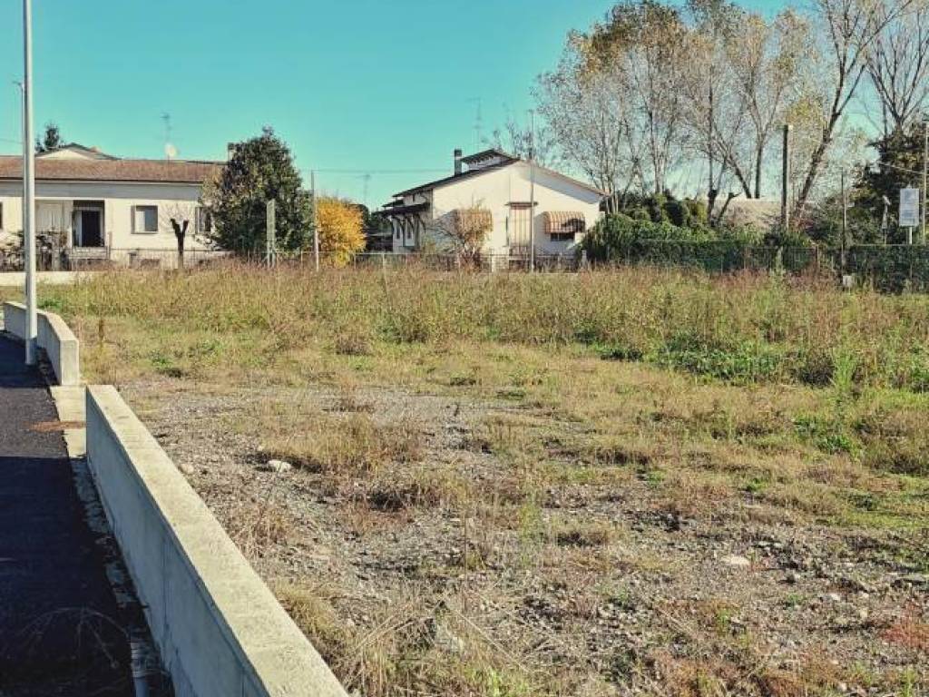 Terreno a Roncoferraro - Foto 2