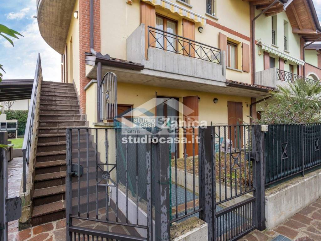 Appartamento a Grassobbio in Via Magellano - Foto 2