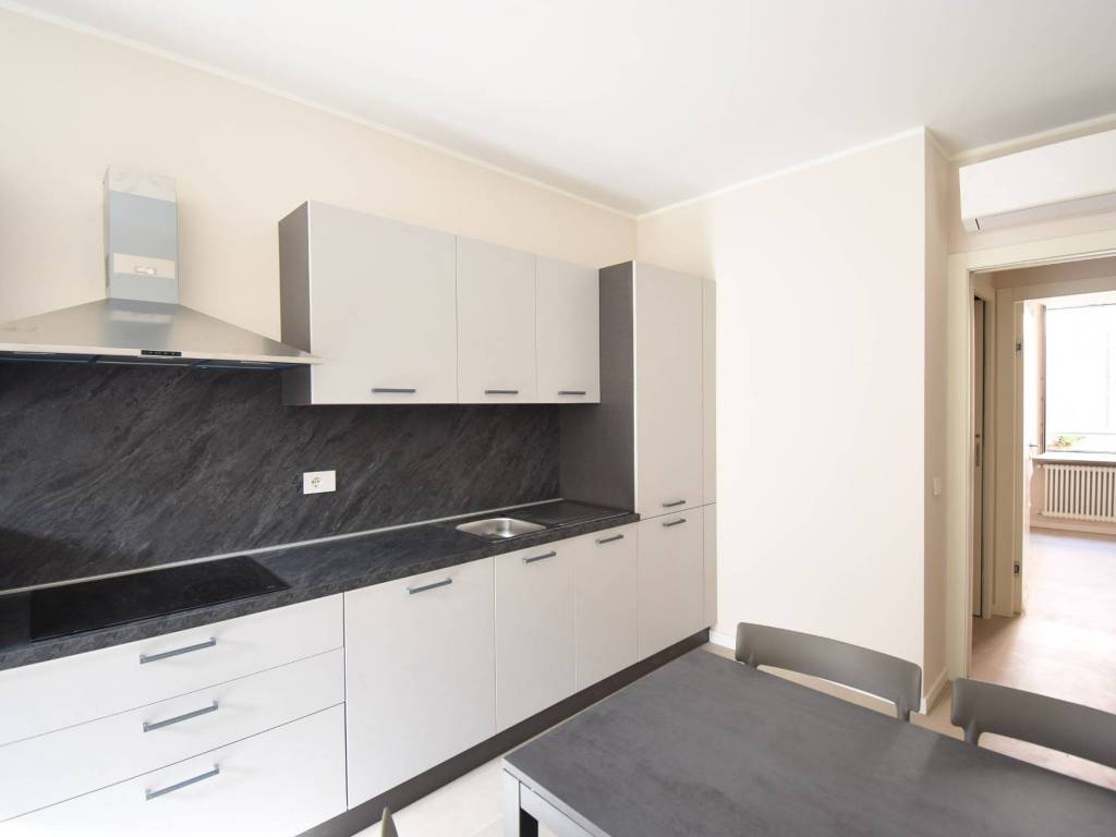 Appartamento a Merate in Via Berta Quinta - Foto 4