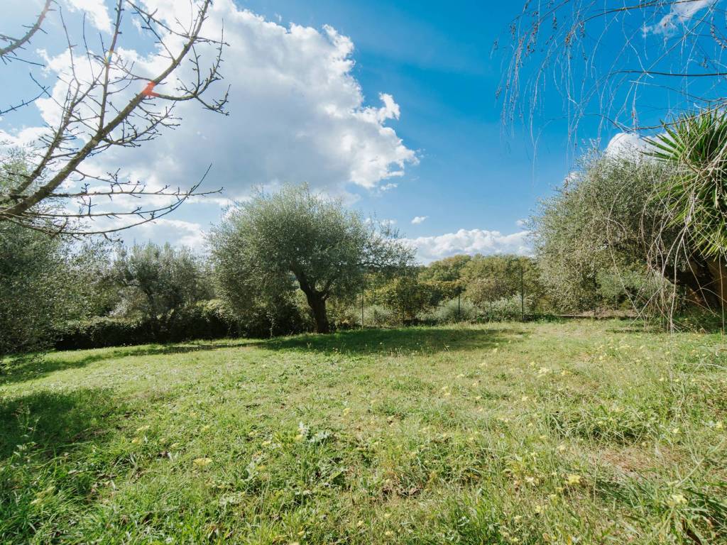Villa a Campagnano di roma in Strada di Macchiano - Foto 3