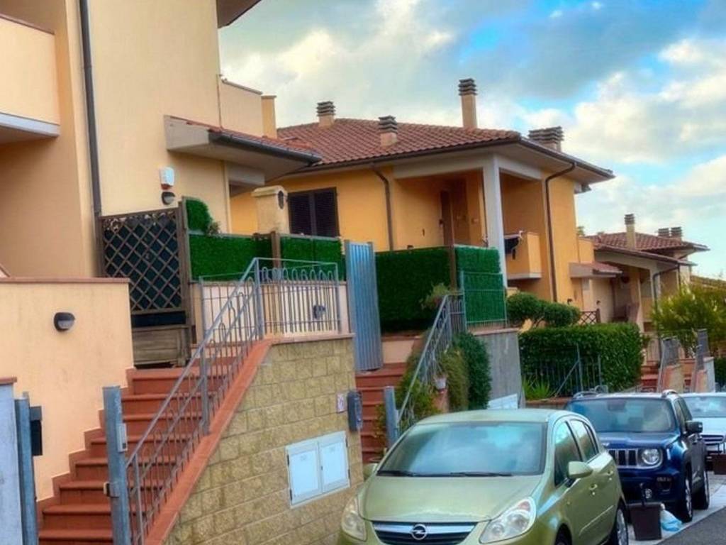 Appartamento a Rosignano marittimo in Via della Liberazione, 5 - Foto 3