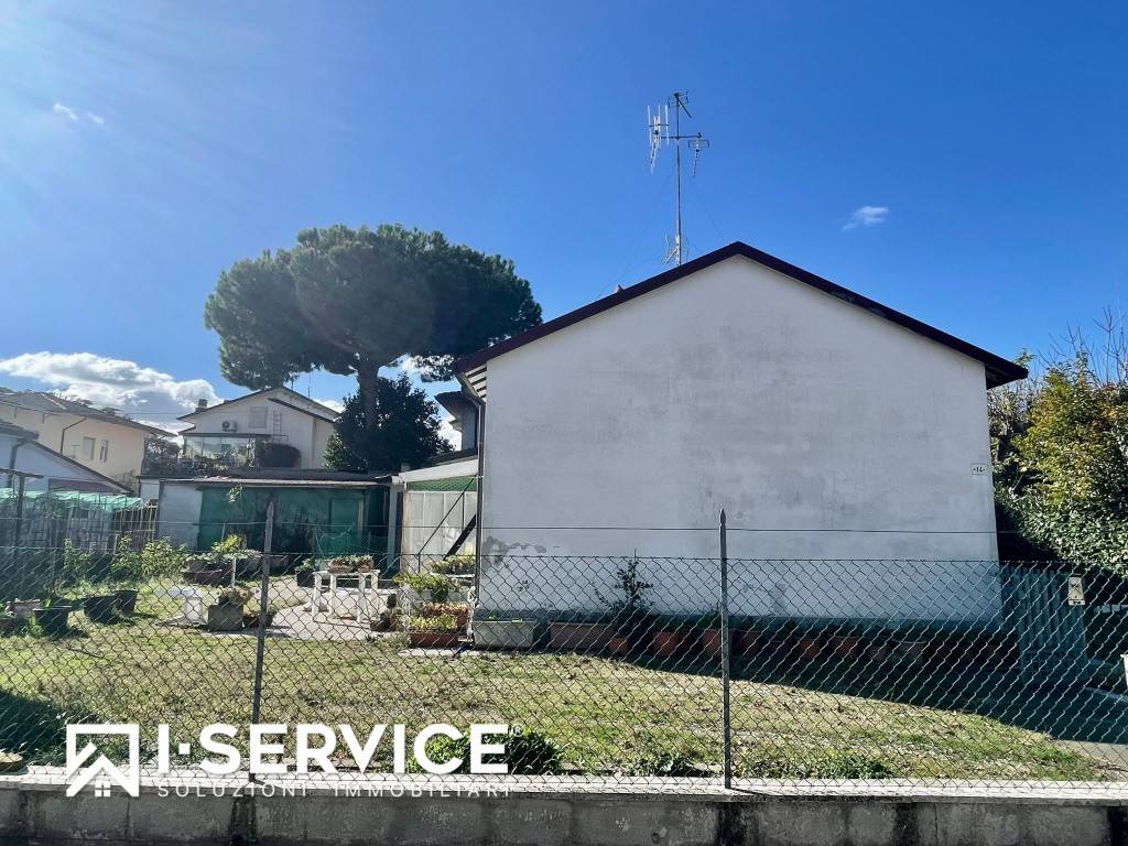 Villa a Cervia in Via del Girasole, 14 - Foto 2