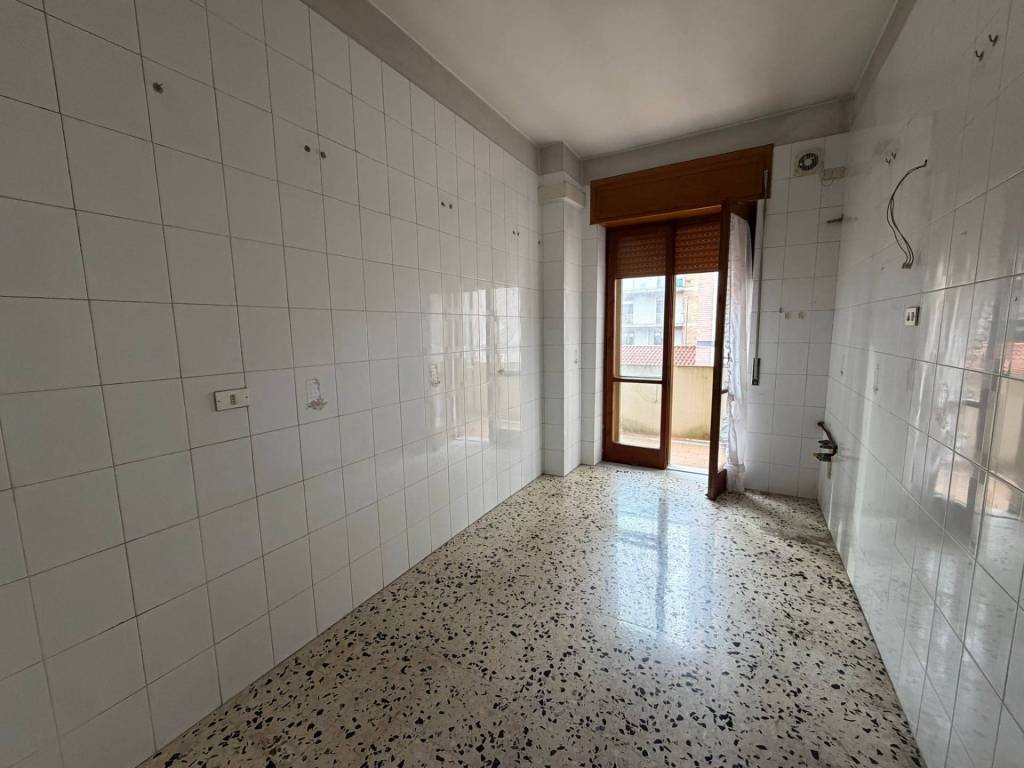 Appartamento a Salerno in Via Gennaro Trincone, 2 - Foto 5