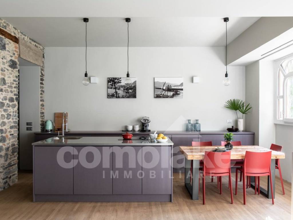 Appartamento a Cernobbio in Via Regina, 41 - Foto 4