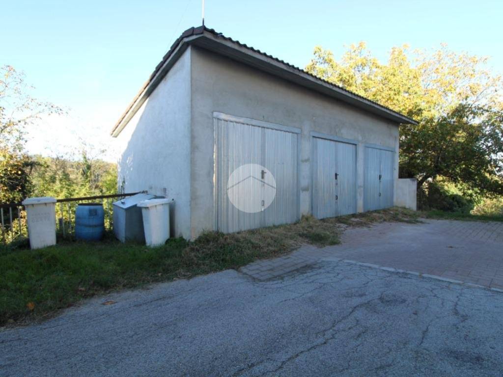 Rustico / casale a Monticello d'alba in Via rossesio, 38 - Foto 4