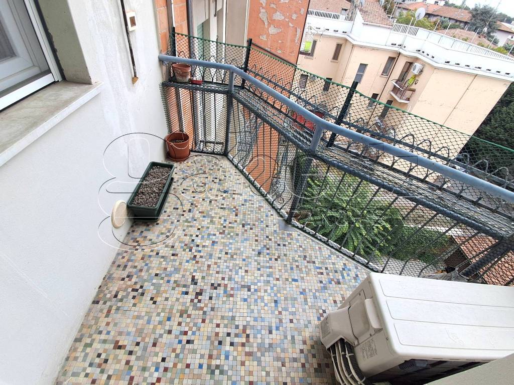 Appartamento a Ferrara in Viale 25 Aprile - Foto 4
