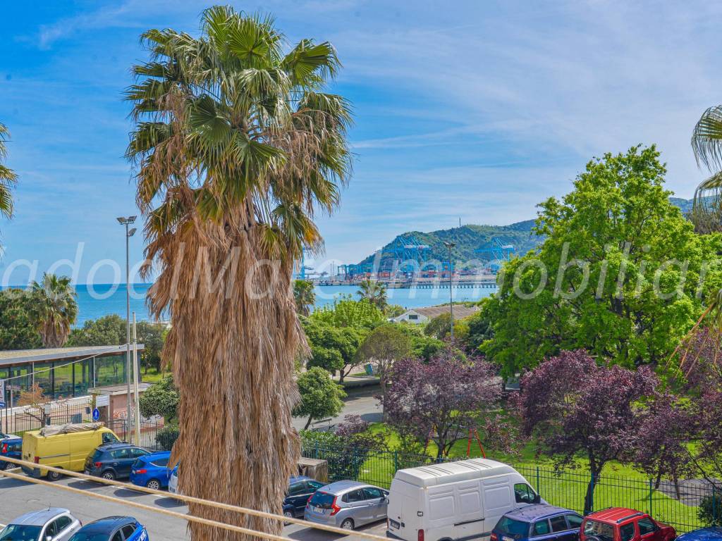 Appartamento a Savona in Via Nizza, 59 - Foto 2