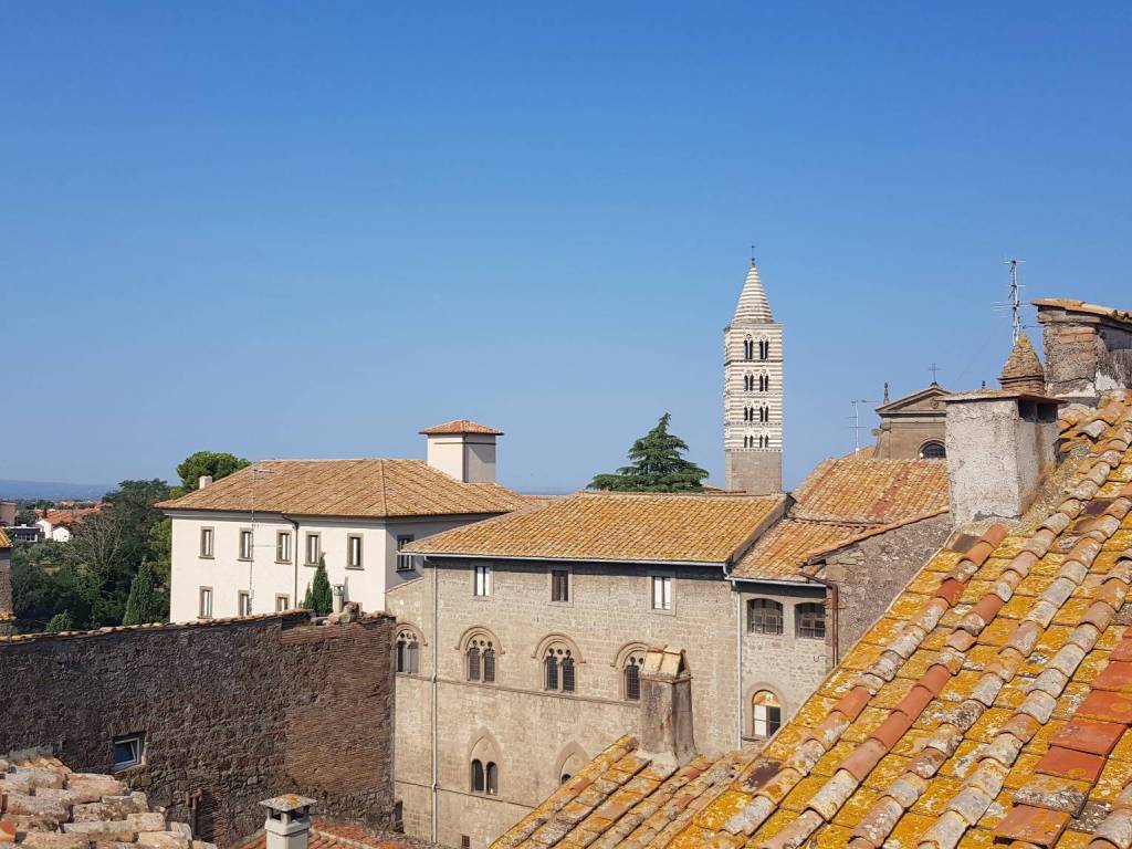 Appartamento a Viterbo in Via dei Pellegrini - Foto 2