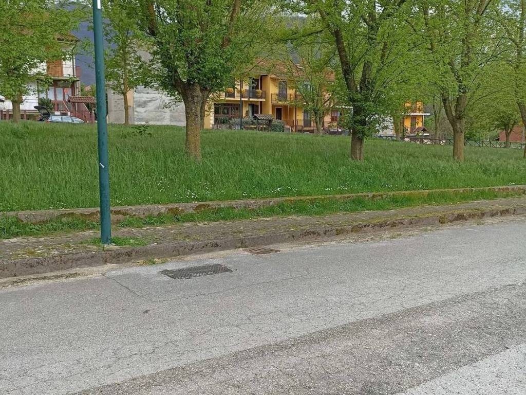 Villa a Serino in Via Lauri, 93 - Foto 2