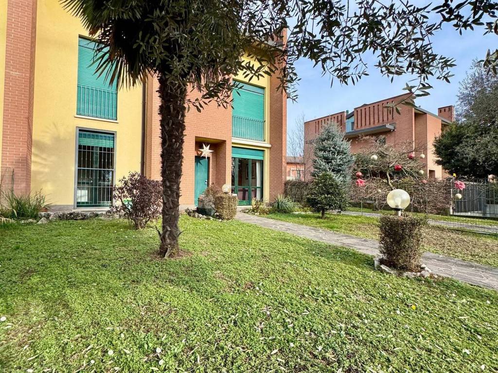 Appartamento a Madone in Via Monte Gleno, 48 - Foto 2