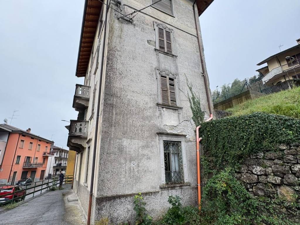 Palazzo / stabile a Capizzone - Foto 4