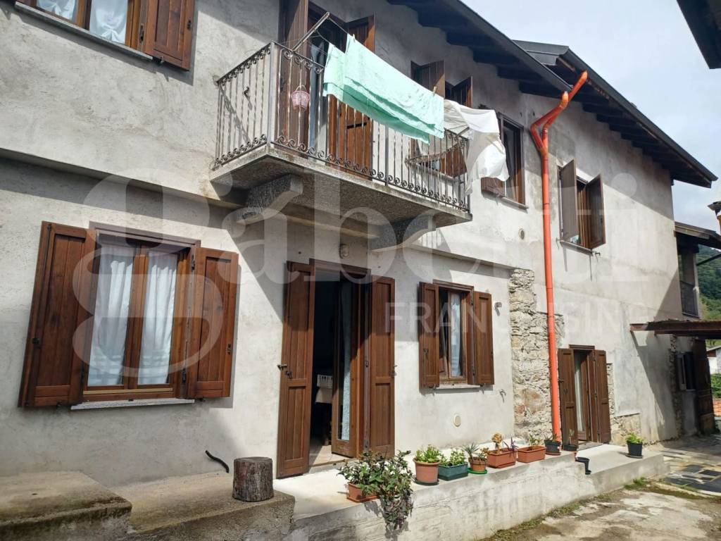 Casa indipendente a Casale corte cerro in Via Crocetta, 14 - Foto 3