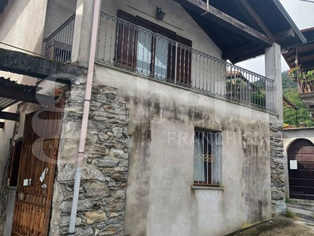 Casa indipendente a Casale corte cerro in Via Crocetta, 14 - Foto 4