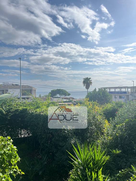 Appartamento a Aci castello in Via Angelo Musco, 10 - Foto 4
