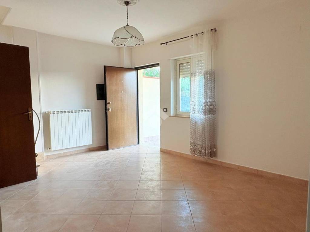 Villa a Botricello in Via De Gasperi - Foto 5