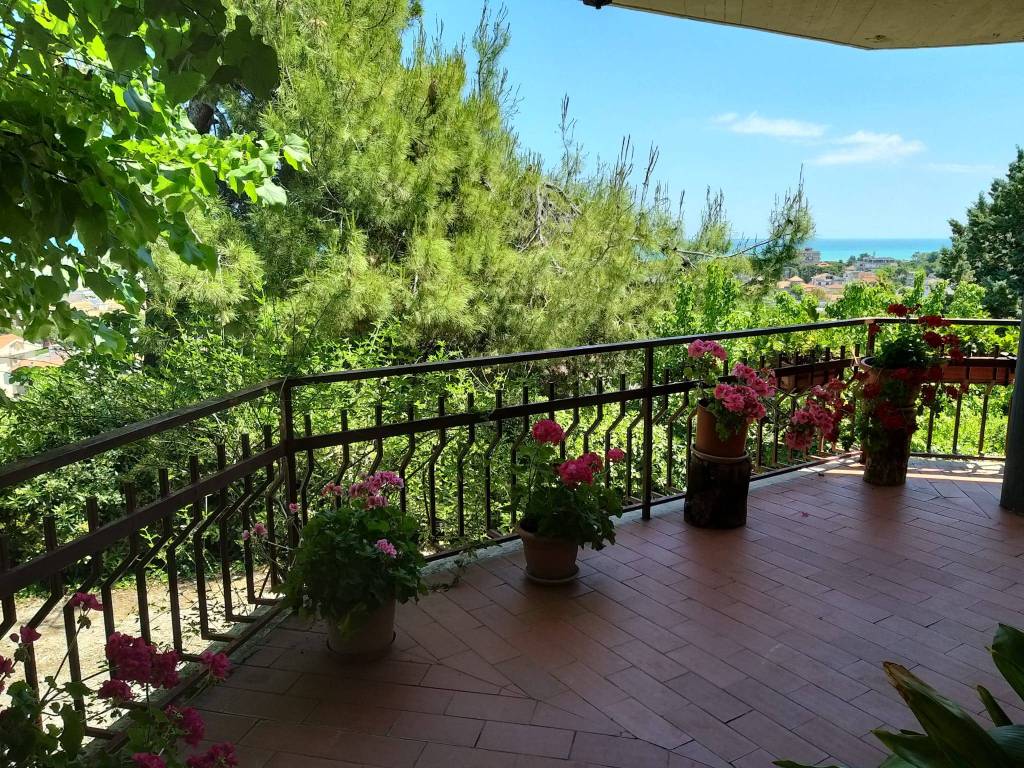 Villa a Giulianova in Via Montello - Foto 3