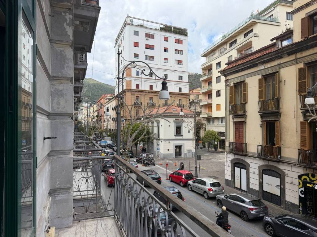 Appartamento a Salerno in Corso Giuseppe Garibaldi, 235 - Foto 2