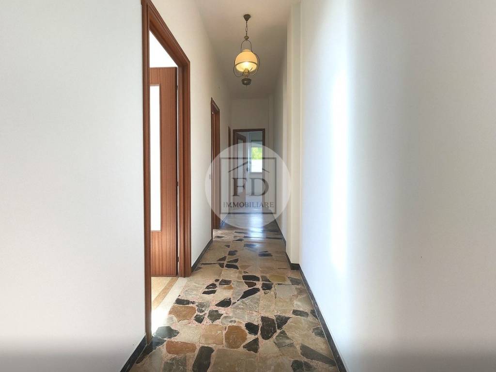 Appartamento a Loano in Via IV Novembre, 26 - Foto 3