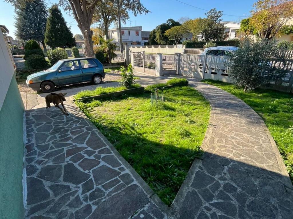 Villa a Sermide e felonica in Via Milazzo, 91 - Foto 2