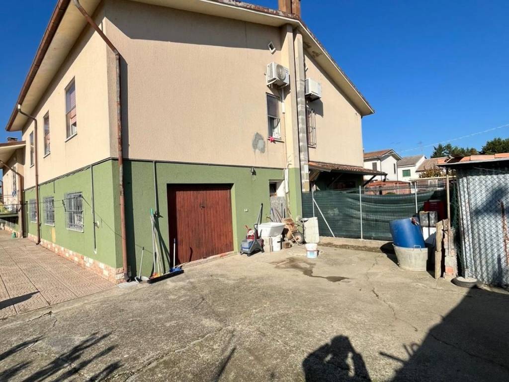 Villa a Sermide e felonica in Via Milazzo, 91 - Foto 3