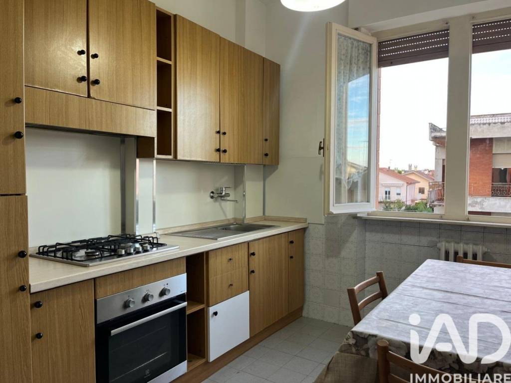 Appartamento a Civitanova marche in Via Ferdinando Magellano, 32 - Foto 4