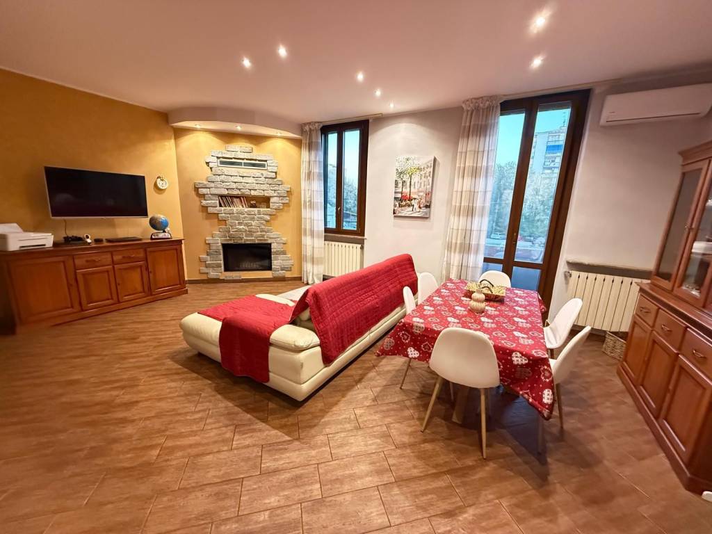 Appartamento a Gallarate in Via Ettore Fieramosca, 8 - Foto 4