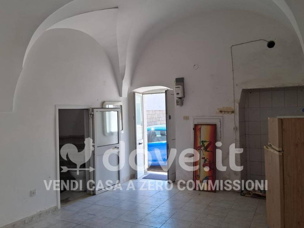 Villa a Ceglie messapica in Piazza Umberto I - Foto 5