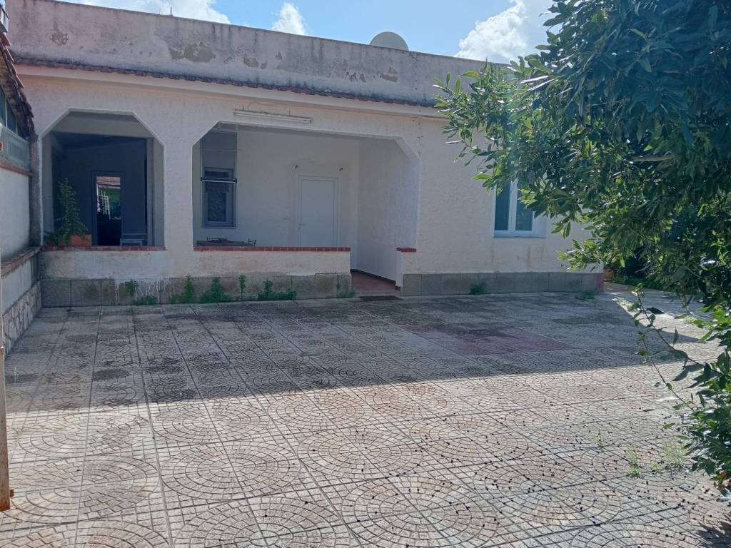 Villa a Carini in Via Priamo, 18 - Foto 2