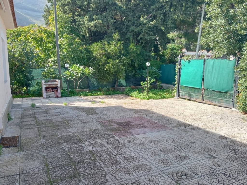 Villa a Carini in Via Priamo, 18 - Foto 4