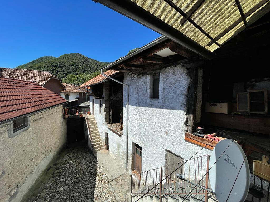 Casa indipendente a Cesara in Via Pracastello, 20 - Foto 5