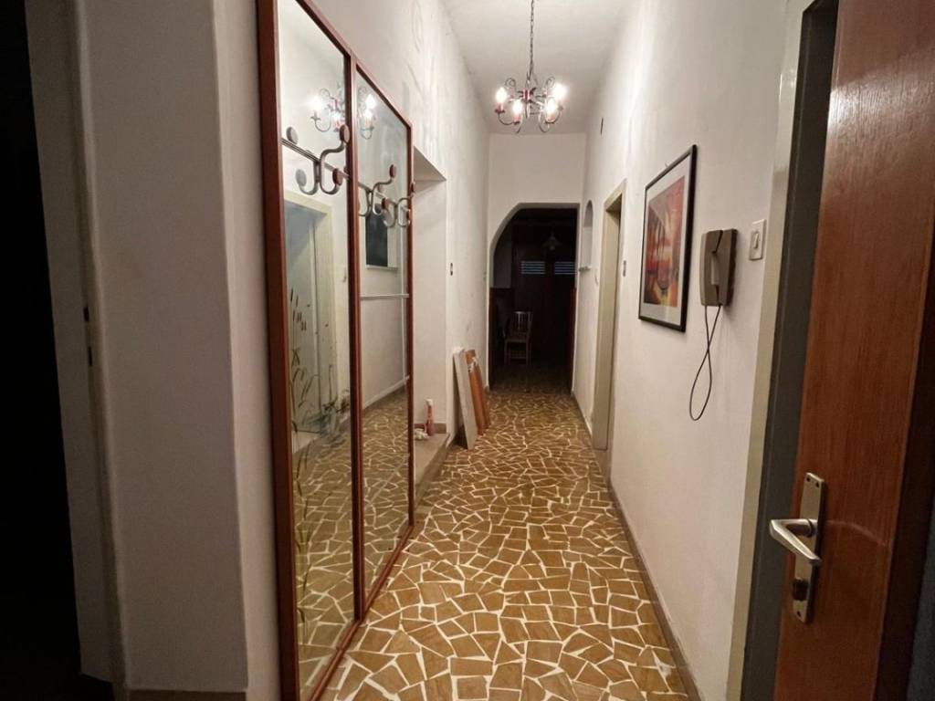 Appartamento a Levico terme in Via Travaia - Foto 3