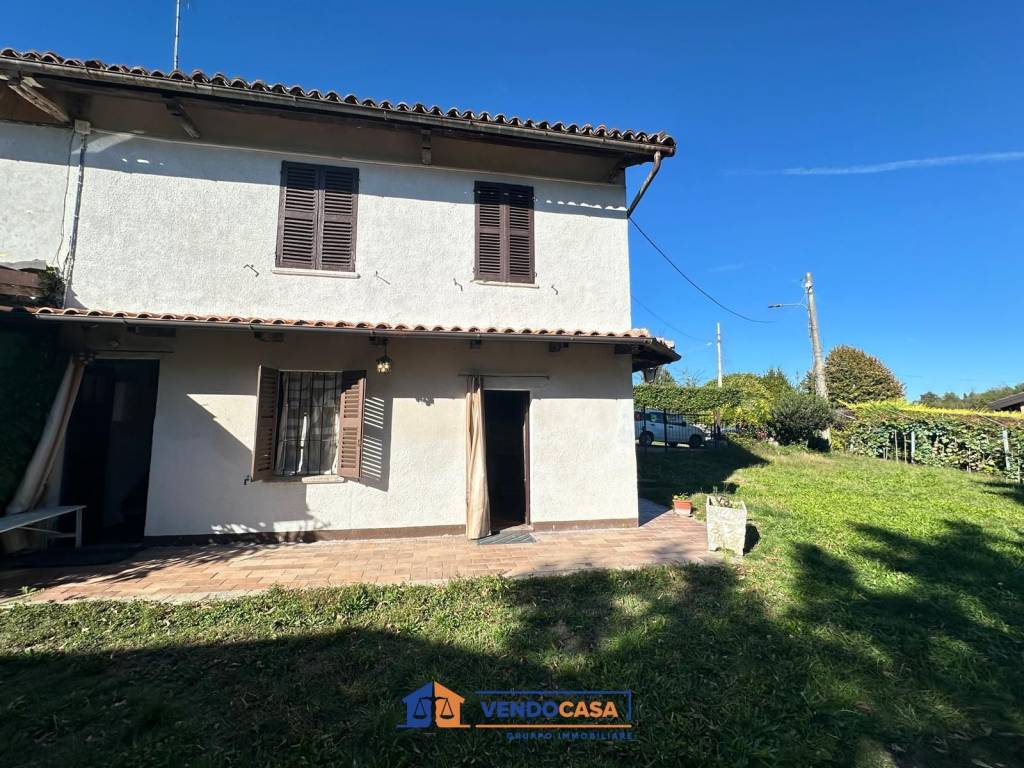 Rustico / casale a Vaglio serra in Via Braglia, 51 - Foto 2